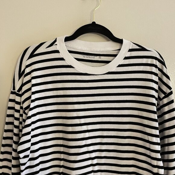 Abercrombie & Fitch Soft A&F Essentials Wmn M Black White Stripe Long Sleeve Tee - Picture 4 of 8